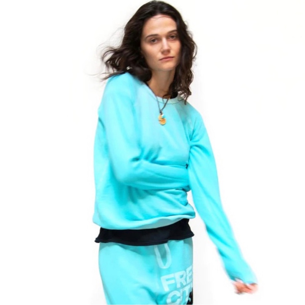 Freecity sweatshirt size xxs